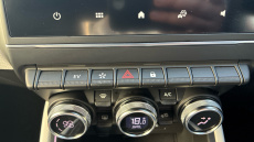 Renault Clio 1.6 E-TECH full hybrid 145 Techno 5dr Auto Hybrid Hatchback